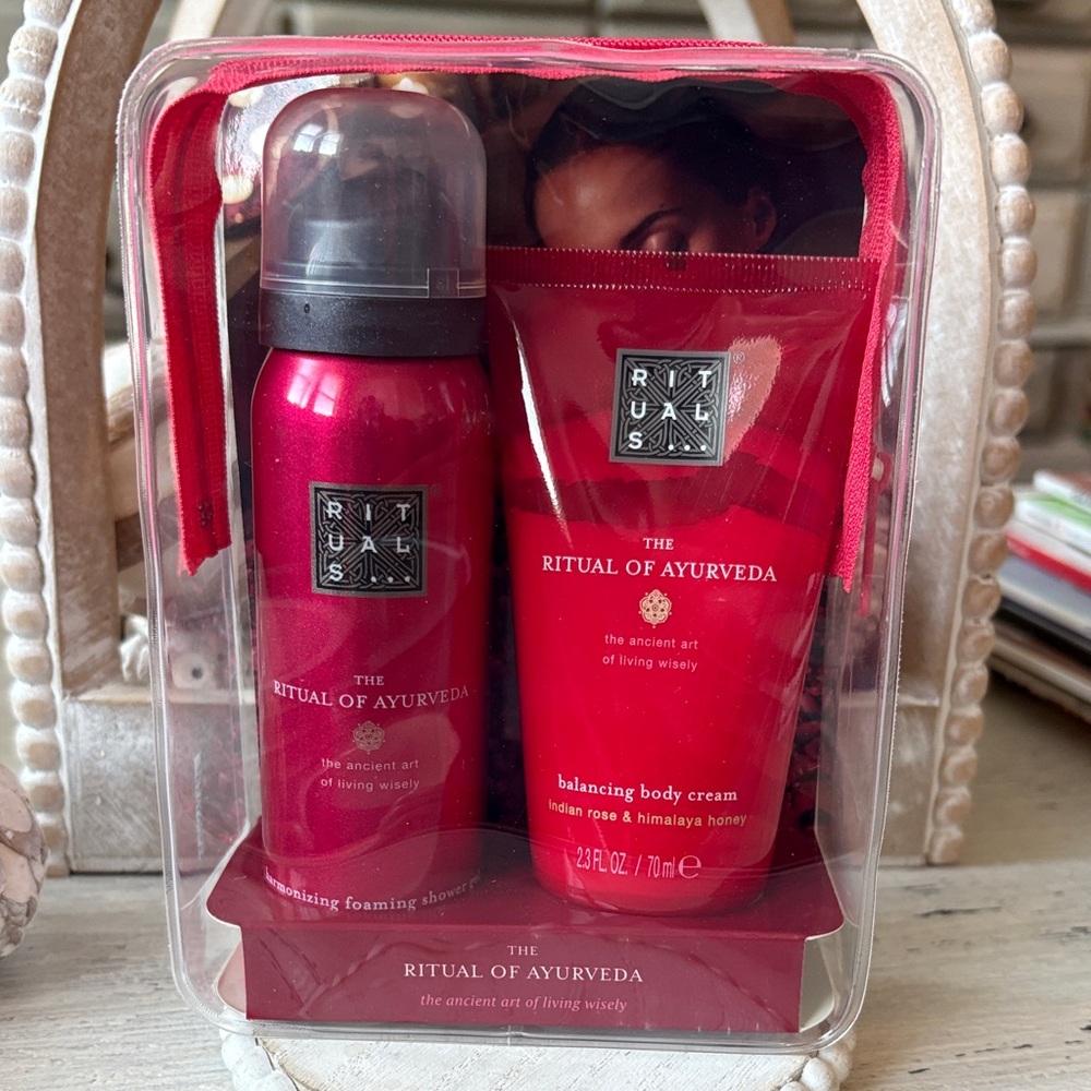 The Ritual of Ayurveda Balancing Body Cream & Foaming Shower Set